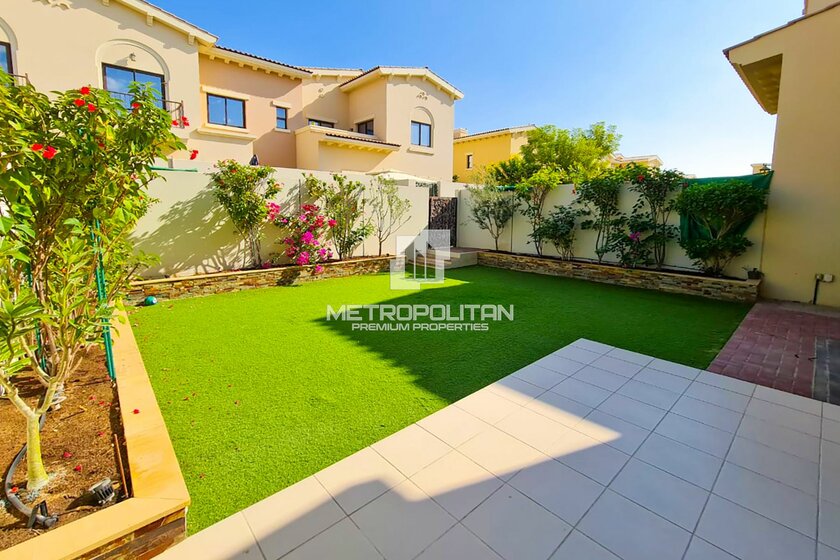 Biens immobiliers à louer - 3 pièces - Émirats arabes unis – image 27