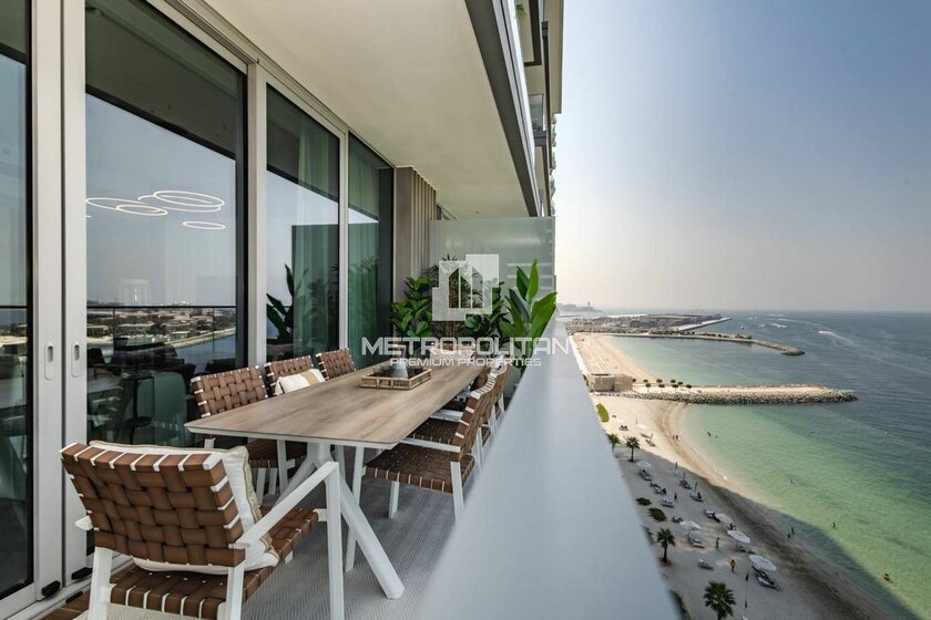 Alquile 77 apartamentos  - Emaar Beachfront, EAU — imagen 17