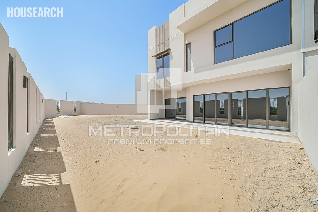 Maison de ville à louer - Dubai - Louer pour 95 300 $/annuel – image 1