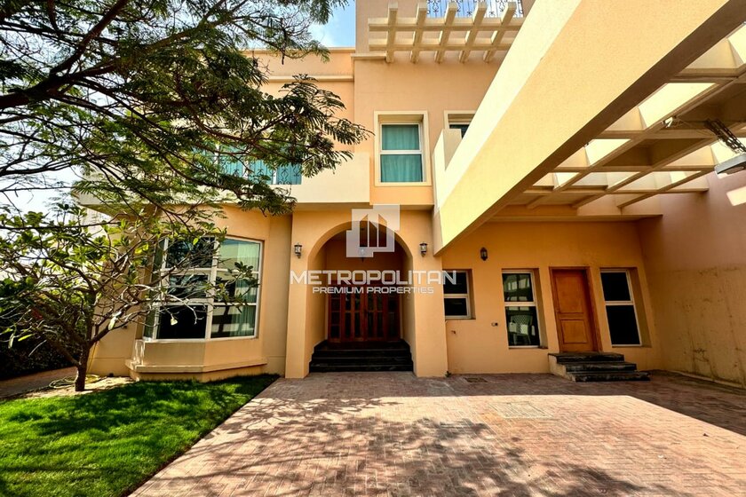 Rent 1 house - Al Safa, UAE - image 1