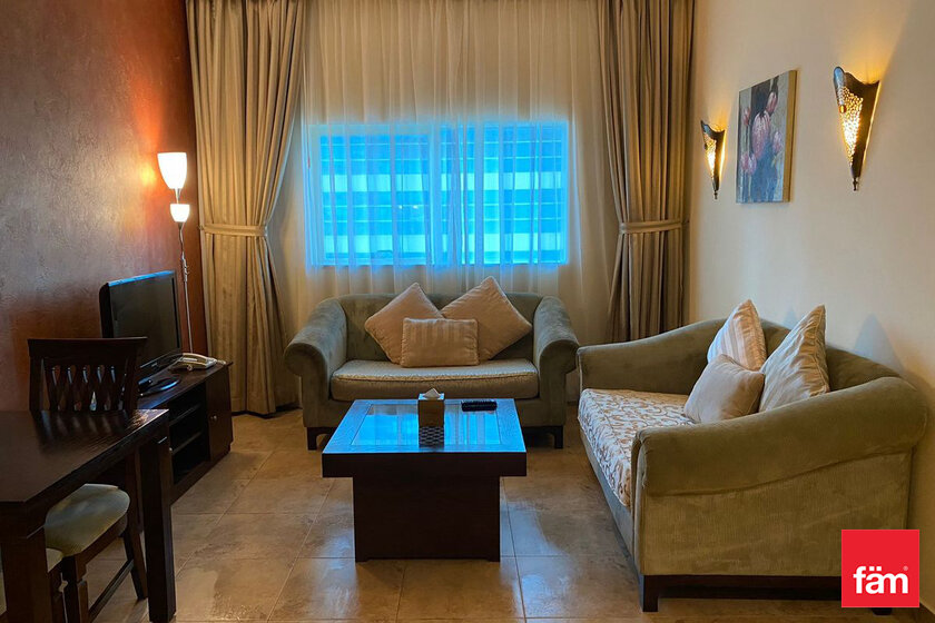 Compre 11 apartamentos  - Barsha Heights, EAU — imagen 9