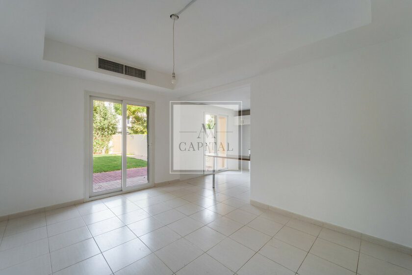 6 casas a la venta - Springs, EAU — imagen 5