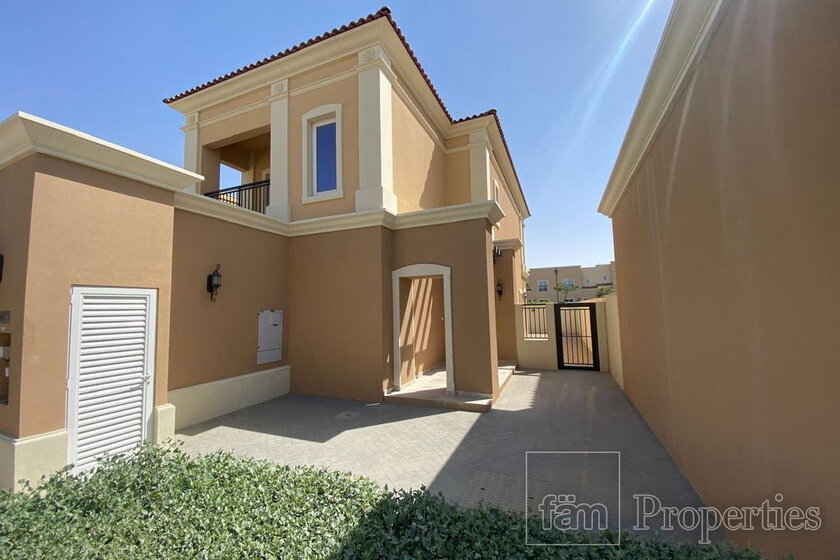 Buy a property - Dubailand, UAE - image 1