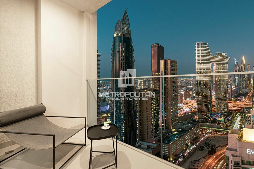 Rent a property - 2 rooms - Downtown Dubai, UAE - image 4