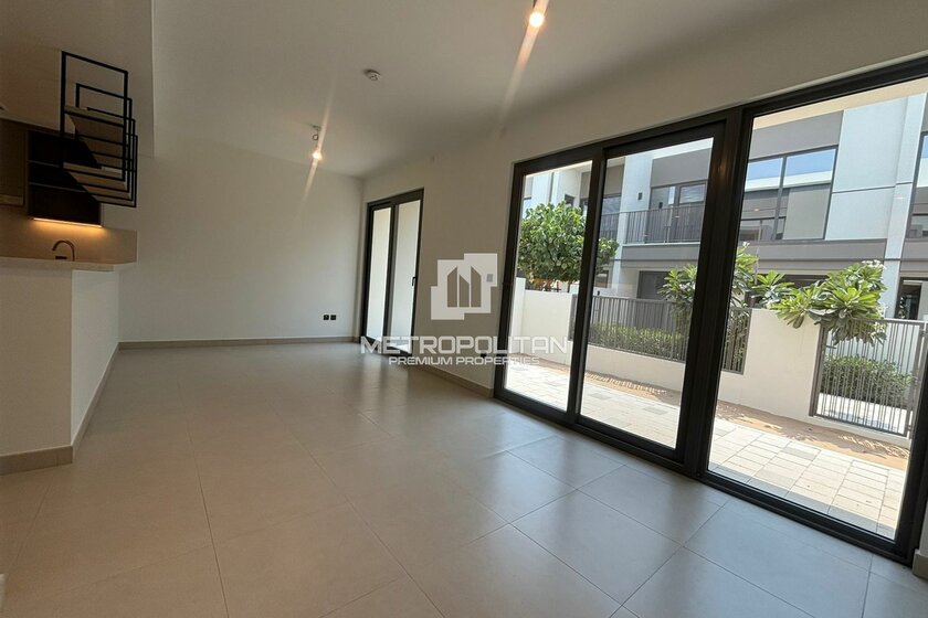 Immobilien zur Miete - 3 Zimmer - Dubai Sports City, VAE – Bild 11