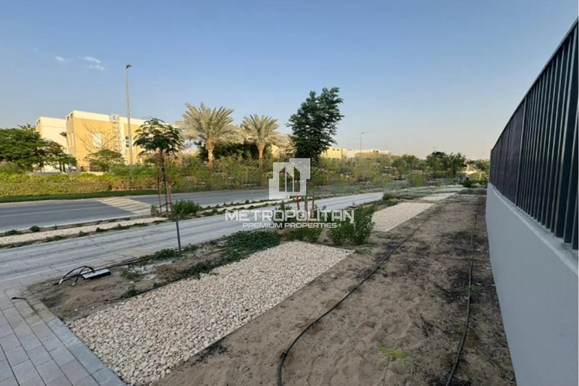 Rent 31 houses - Mudon, UAE - image 26