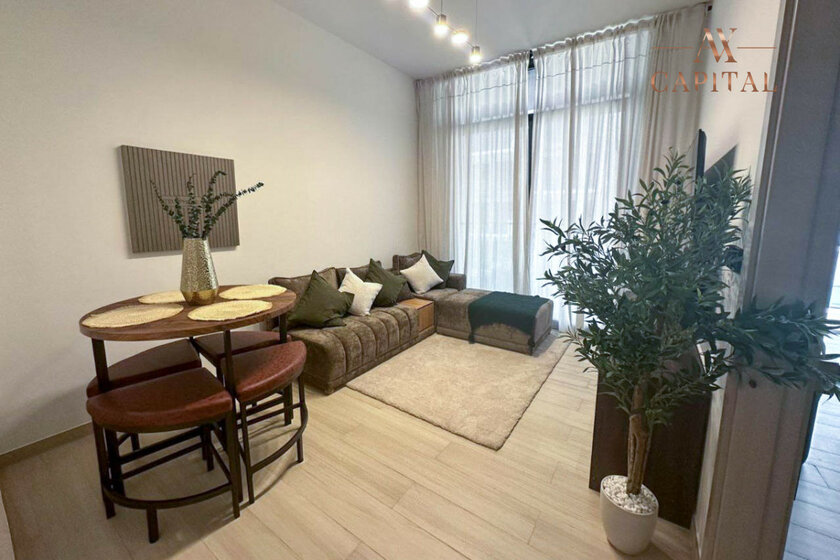 Rent a property - 1 room - Jumeirah Village Circle, UAE - image 33
