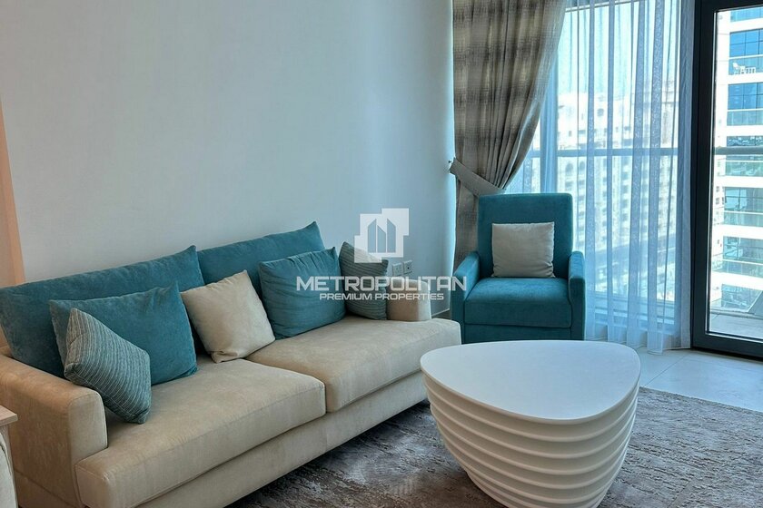 Rent 28 apartments  - 1 room - Palm Jumeirah, UAE - image 11