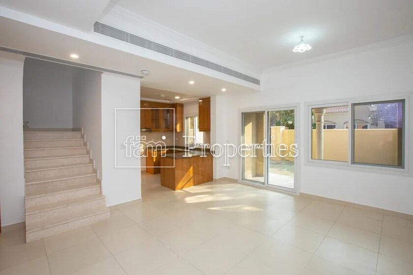 Townhouse for rent - Dubai - Rent for $40,838 / yearly - image 16