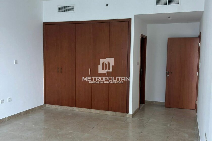 Rent a property - 1 room - Dubai Marina, UAE - image 24