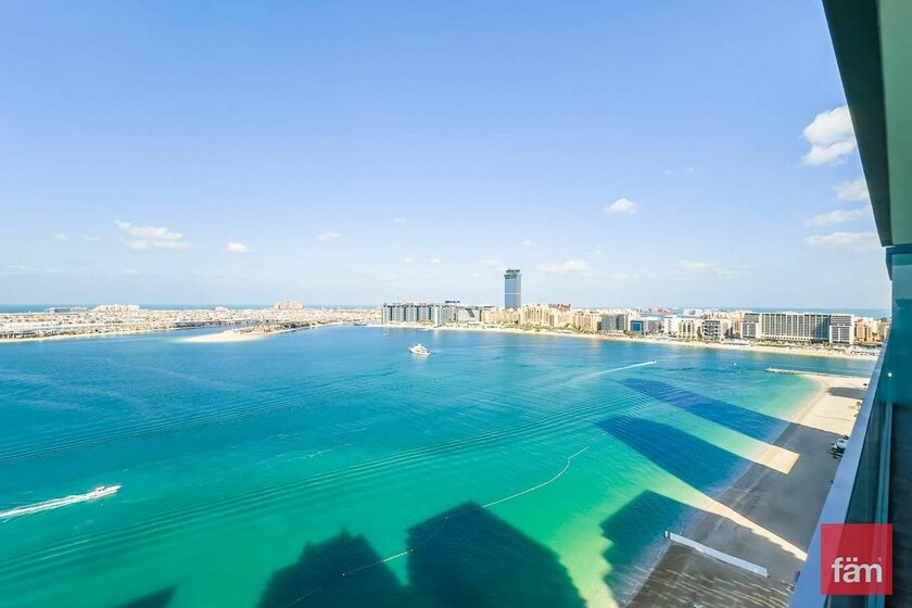 Compre una propiedad - Emaar Beachfront, EAU — imagen 7