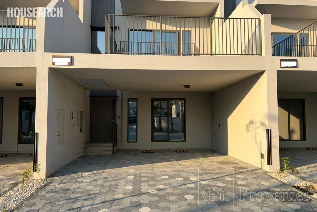 Maison de ville à louer - Dubai - Louer pour 68 119 $ – image 1