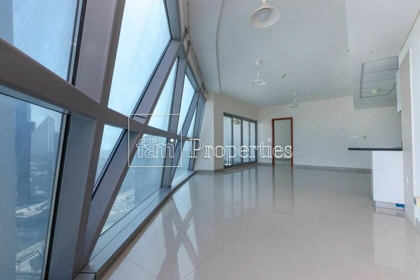 Buy 9 apartments  - DIFC, UAE - image 1