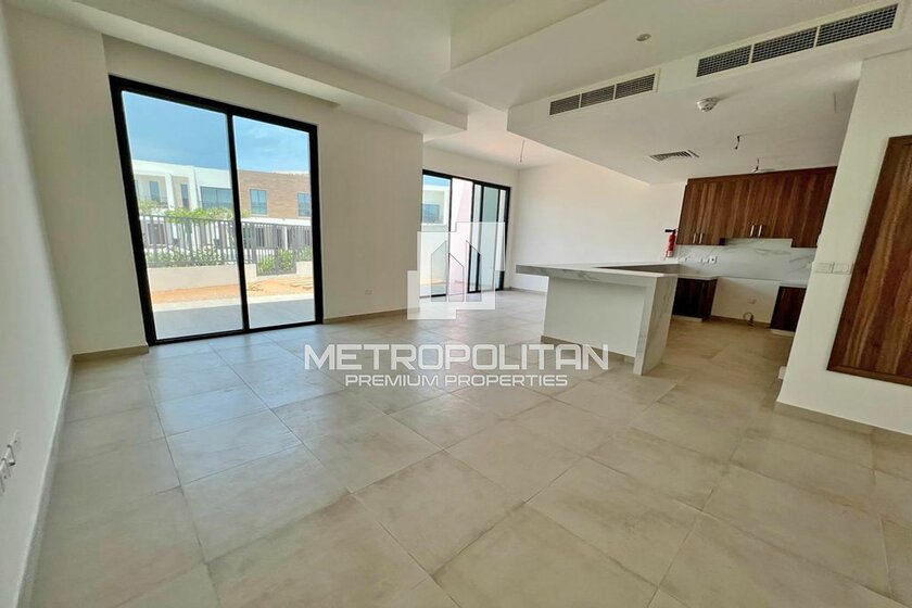 1 casa en alquiler - Ras al-Khaimah City, EAU — imagen 2