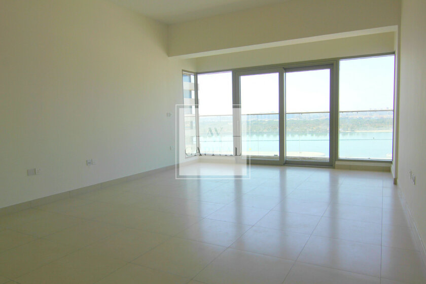 3 bedroom properties for sale in UAE - image 14