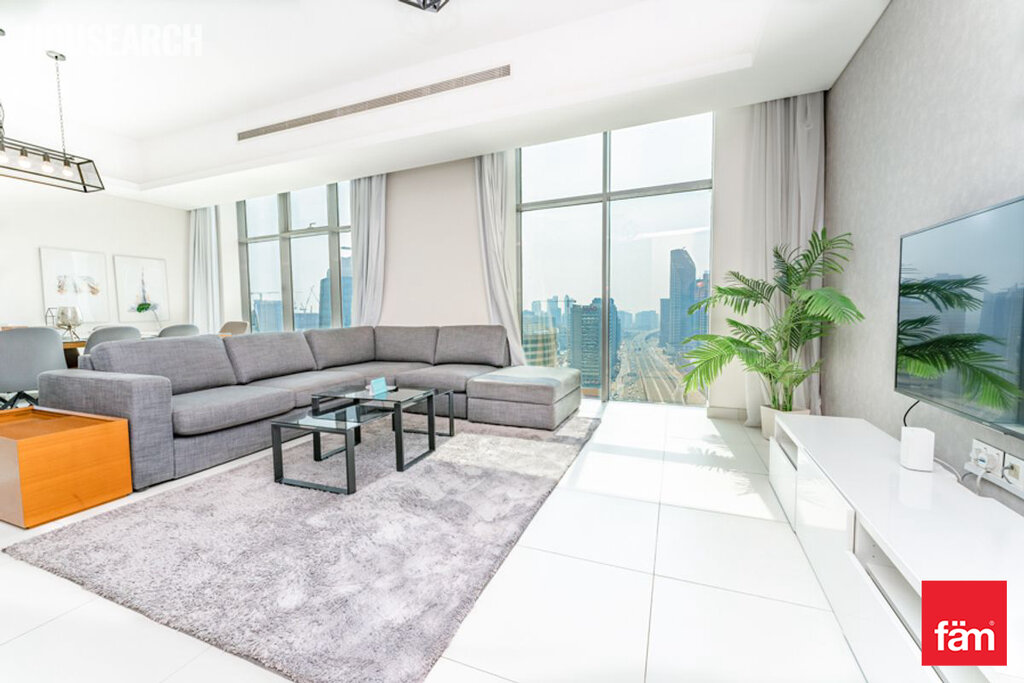 Apartments for rent - Dubai - Rent for $68,119 - image 1