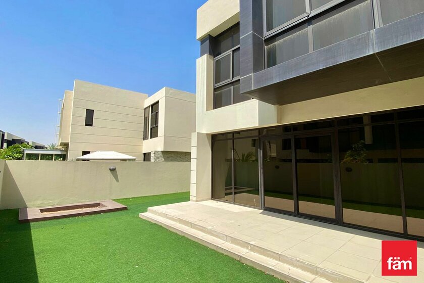 Townhouses for rent in UAE - image 13