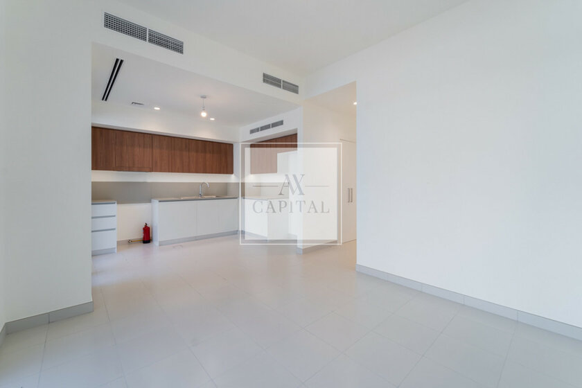 3 bedroom properties for rent in UAE - image 21