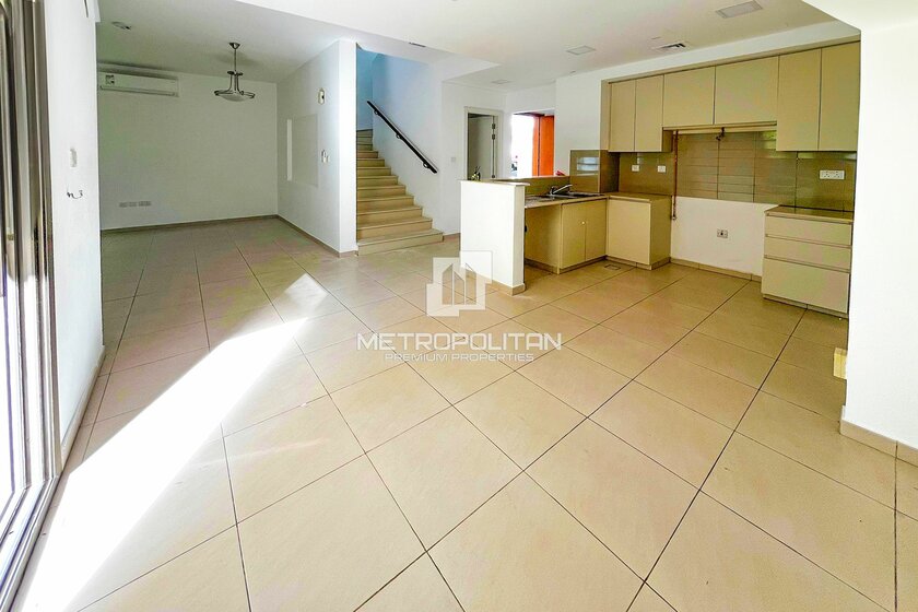 Immobilien zur Miete - 4 Zimmer - Dubailand, VAE – Bild 2