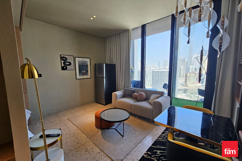 Compre 212 apartamentos  - Business Bay, EAU — imagen 1