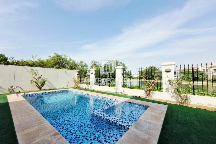 Biens immobiliers à louer - 4 pièces - Dubai, Émirats arabes unis – image 15