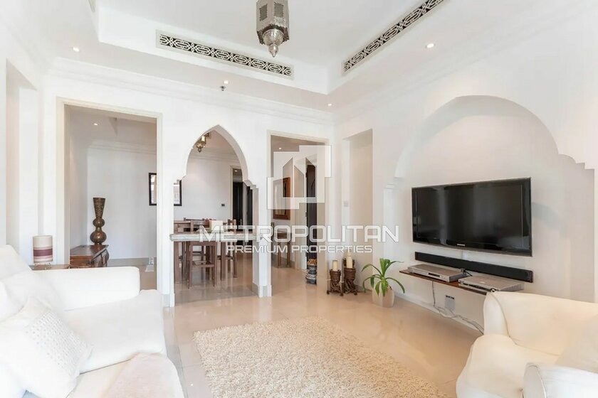 1 bedroom properties for rent in UAE - image 22