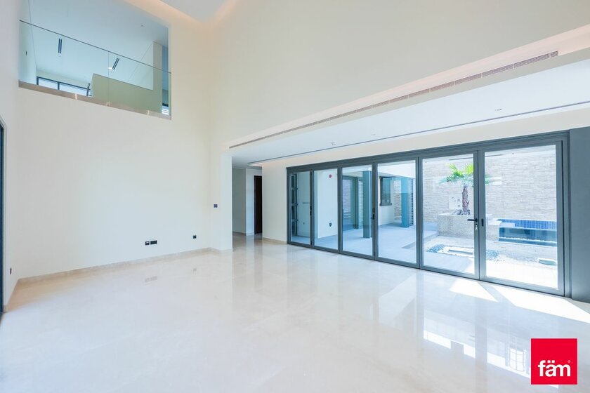 Buy 12 villas - Meydan City, UAE - image 2