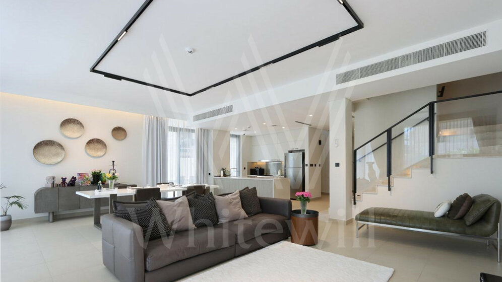 Buy 18 villas - Dubai Hills Estate, UAE - image 16
