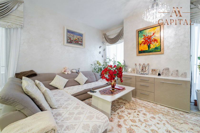 Buy 74 apartments  - JBR, UAE - image 7