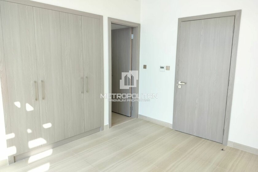 4 Stadthäuser mieten - 4 Zimmer - Dubailand, VAE – Bild 5