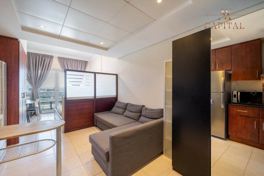 Rent a property - Studios - Jumeirah Lake Towers, UAE - image 11