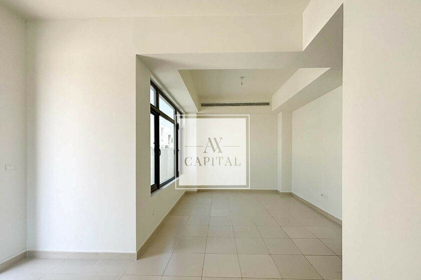 Compre una propiedad - 3 habitaciones - Dubailand, EAU — imagen 15