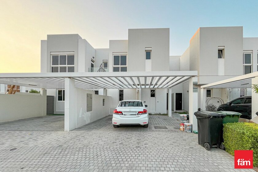 619 casas a la venta - Dubai, EAU — imagen 10