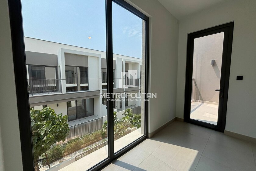 Immobilien zur Miete - 3 Zimmer - Dubai Sports City, VAE – Bild 9