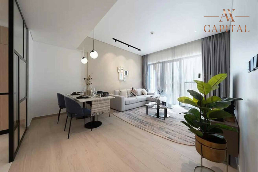 Buy a property - 1 room - Jumeirah Village Circle, UAE - image 5
