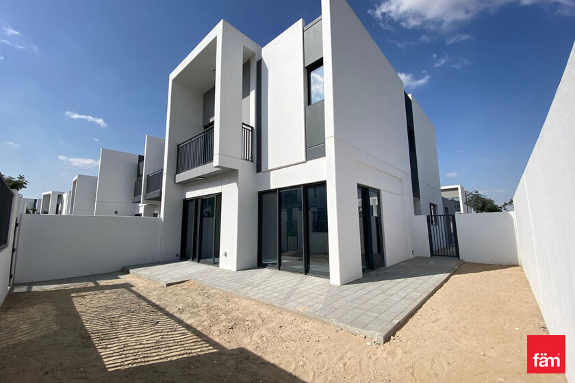 Townhouses for rent in UAE - image 23