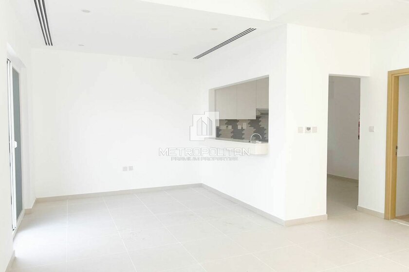 Alquile 20 adosados - 3 habitaciones - EAU — imagen 14