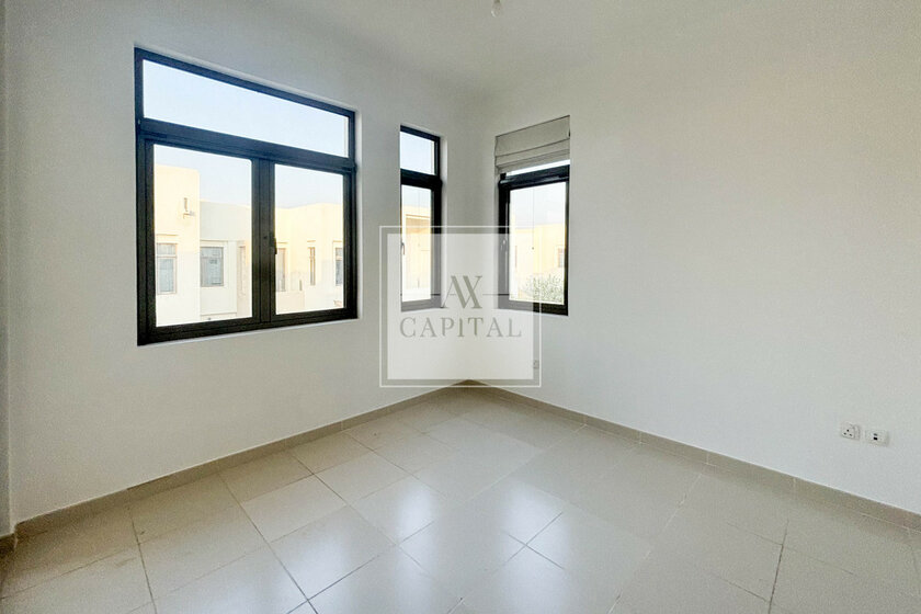 Properties for rent in Emirate of Dubai - image 13