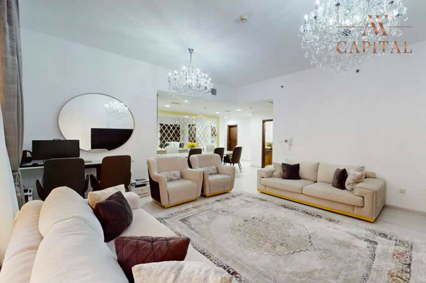 Buy a property - 3 rooms - JBR, UAE - image 1