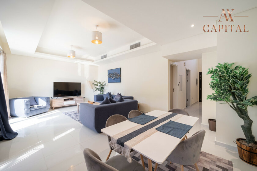 Buy 11 villas - DAMAC Hills 2, UAE - image 3