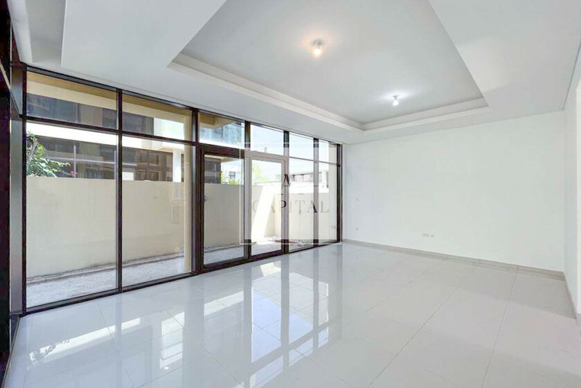 Townhouses for rent in Dubai - image 14