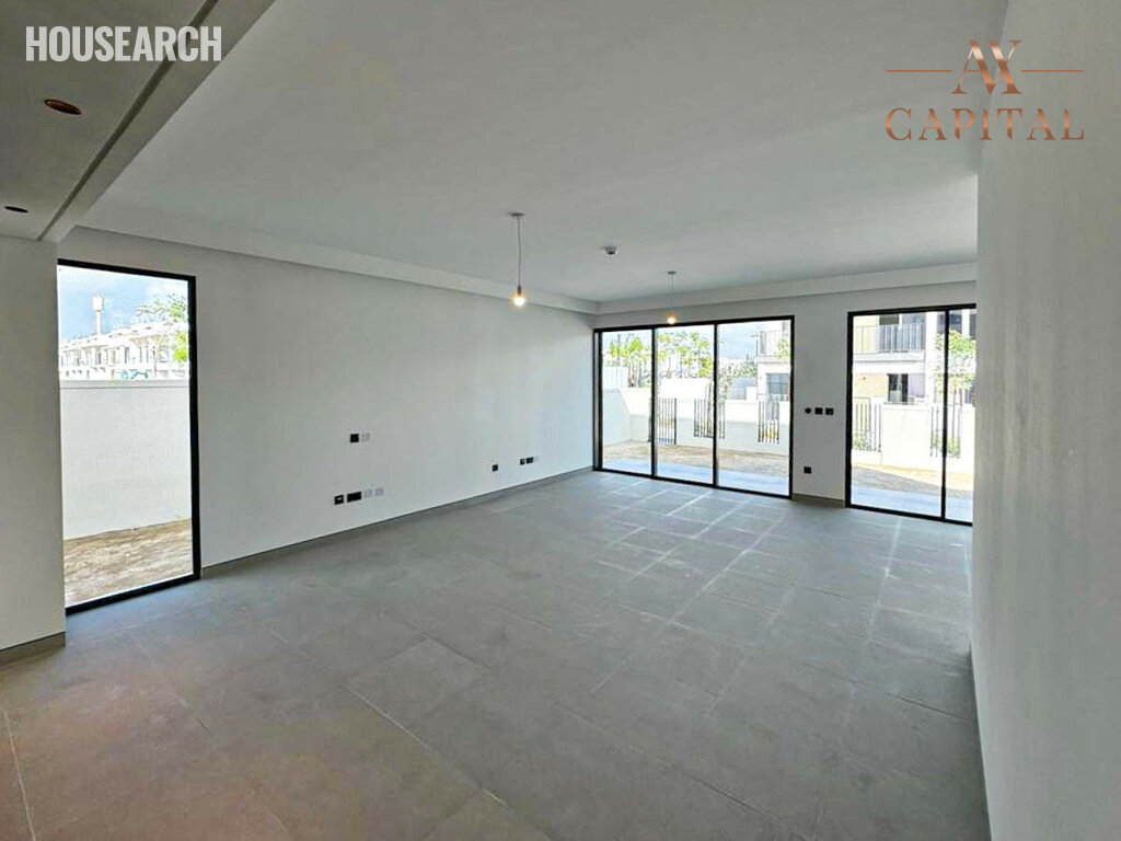 Villa for rent - Dubai - Rent for $122,515 / yearly - image 1