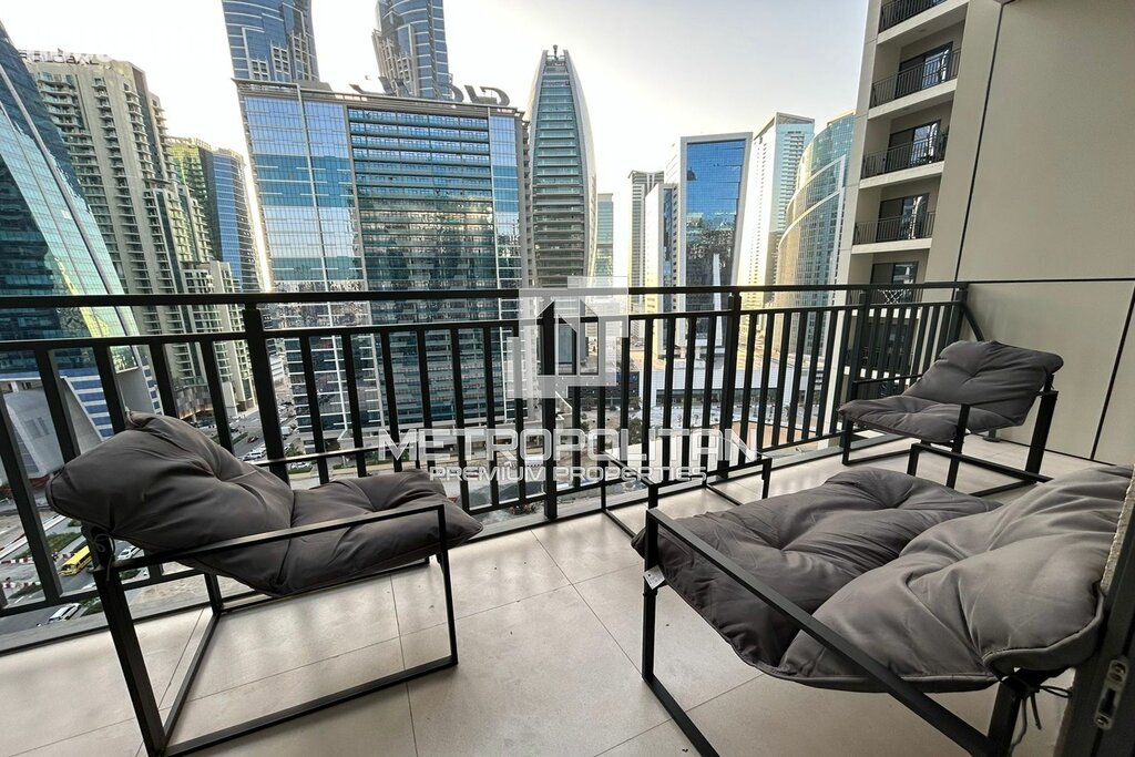 Appartements à louer - Dubai - Louer pour 24 502 $/annuel – image 1