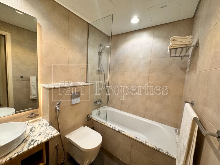 Rent 140 apartments  - Business Bay, UAE - image 4