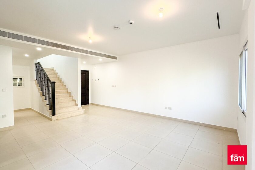 Townhouses for rent in Dubai - image 33