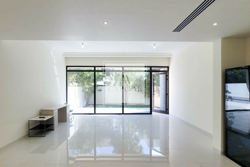 Houses for rent in UAE - image 33