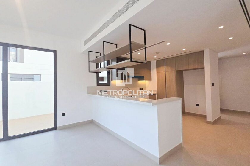 16 Villen mieten - Dubai Sports City, VAE – Bild 6