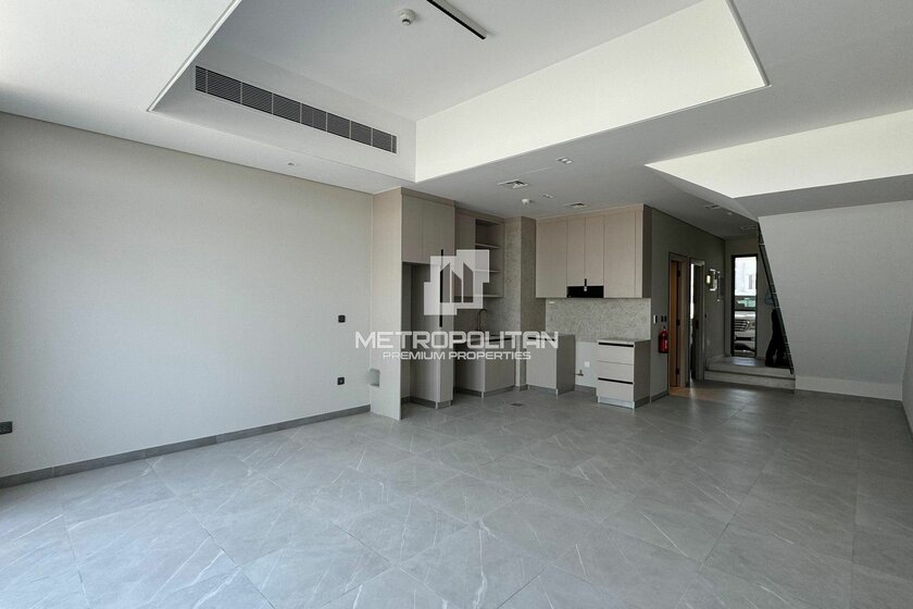 Rent 15 houses - 2 rooms - MBR City, UAE - image 19