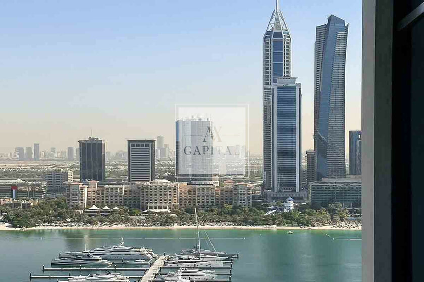 Rent 18 apartments  - 2 rooms - Emaar Beachfront, UAE - image 29