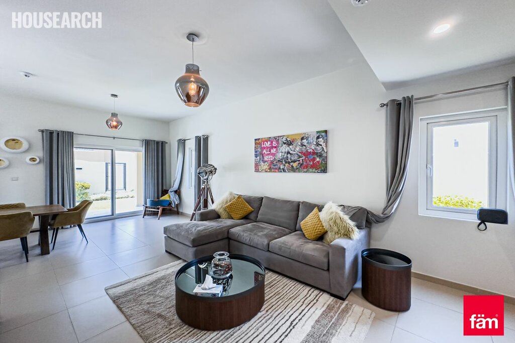 Villa for rent - Dubai - Rent for $59,945 - image 1